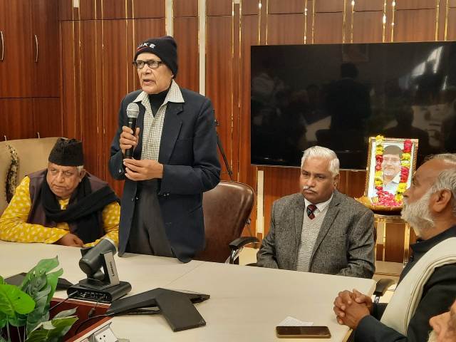 कलम के धनी और विनम्रता की प्रतिमूर्ति थे हरीश